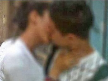 teenage-moroccan-couple-arrested-for-kissing-in-facebook-photo